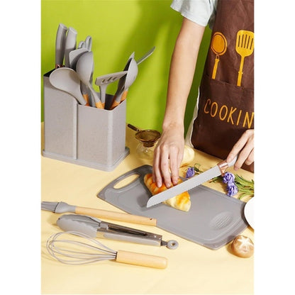 KITCHEN UTENSILS 19 PC